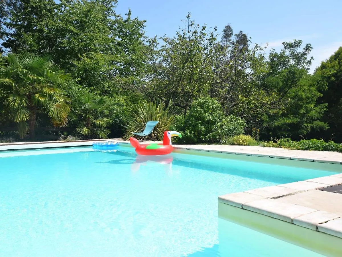 Pretty Holiday Home With Private Garden Fabras