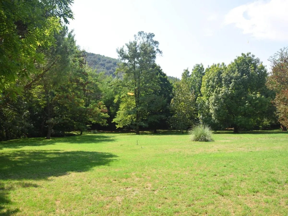 Pretty Holiday Home With Private Garden Fabras Франция